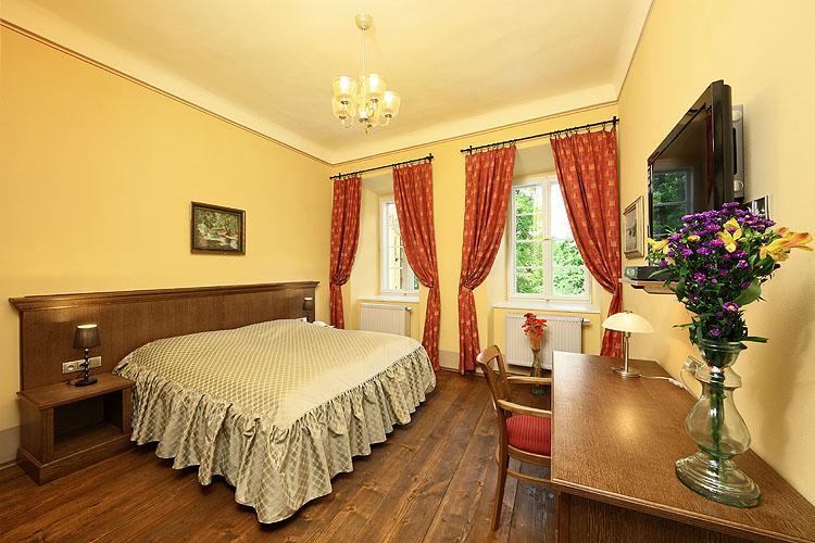 Hotel Edward Kelly Český Krumlov Dış mekan fotoğraf