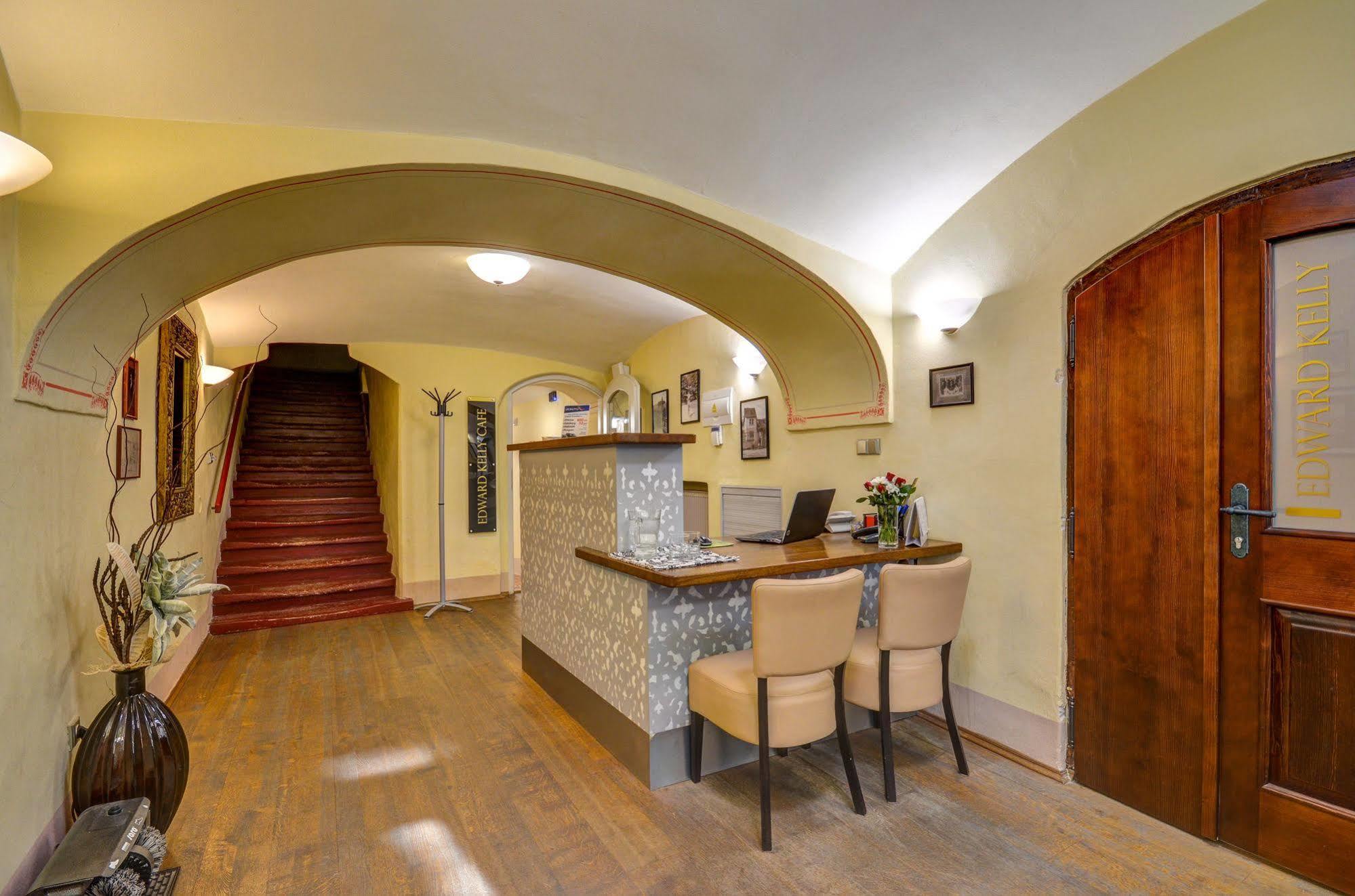 Hotel Edward Kelly Český Krumlov Dış mekan fotoğraf